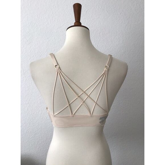 Victoria's Secret Lingerie Sheer Starburst Plunge Underwire Bra - Picture 5 of 11